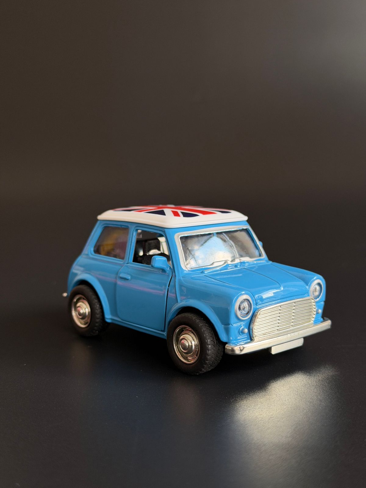 Carro coleccionable 5cm 31637